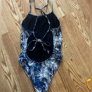 Jolyn tie back, size 28